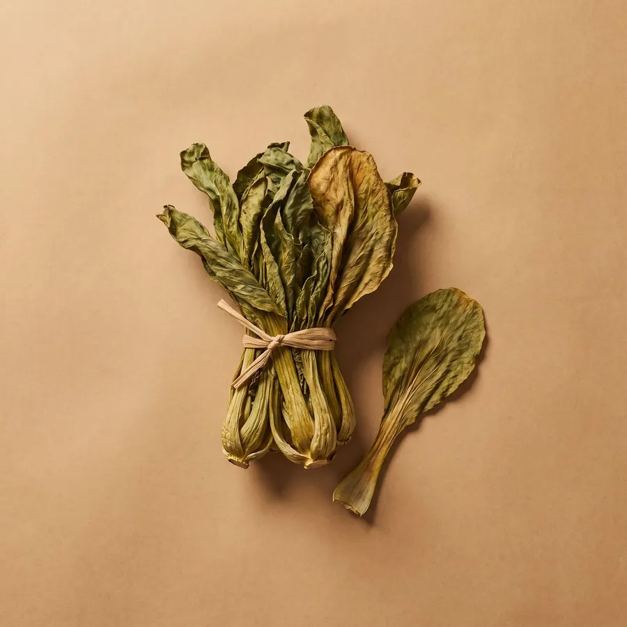 Dried bok choy / white cabbage